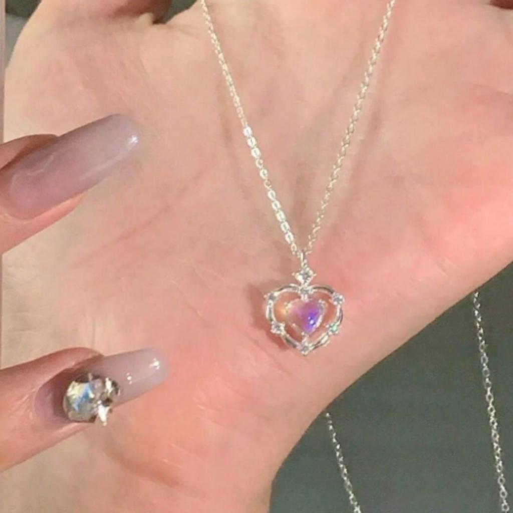 Women's Gradient Heart Necklace (1 Piece) - Simple and Stylish Jewelry, Trendy Pendant Chain Suitable for Everyday Wear, Parties