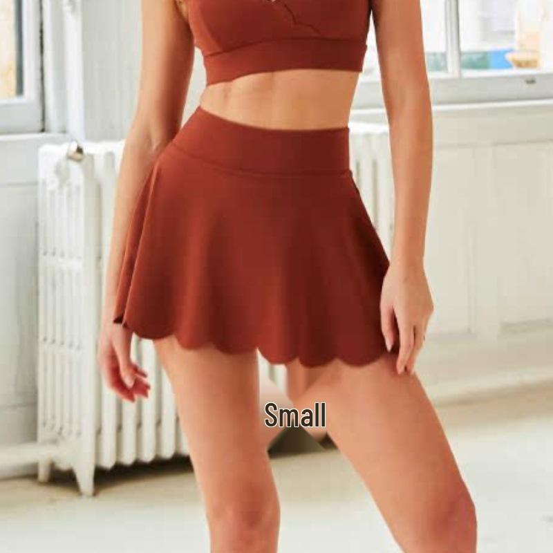 Sportrock mit integrierten Sicherheitsshorts für Bedeckung und Hüftlift