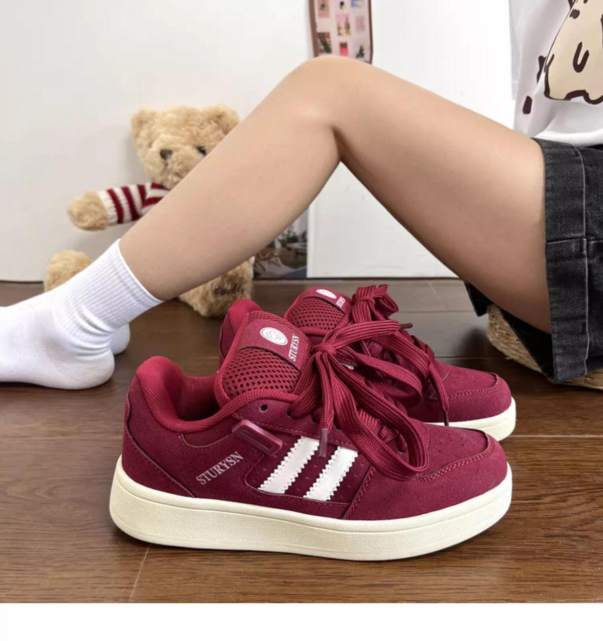 

New 2025 little white shoes women s versatile thick-soled heightening women s shoes girls lightweight explosive shoes girls women s board shoes 35