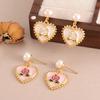 Retro Pearl Love Rose Earrings, New High-end Sense, Exquisite and Elegant Earrings, Temperament, Versatile Stud Earrings.