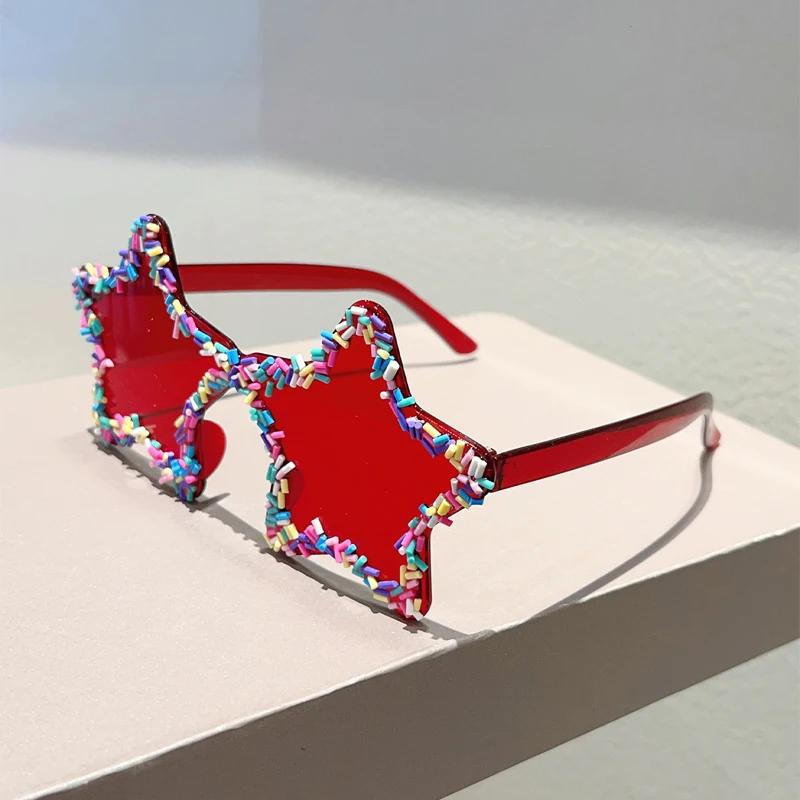 

GM LUMIAS Cute Star Shaped Sunglasses with Sprinkles Women Stylish Beach Holiday Decor Shades Trendy Original Design Sun Glasses as picture shows красный