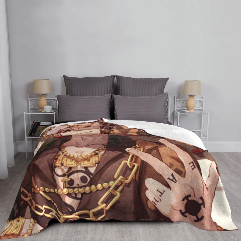 Trafalgar Law Fluffy and Stylish Flannel Warm and Blanket, Blanket, All-Season Washable, Cute, 80"x60"