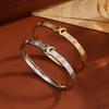 Htpwe Pulsera de Acero Inoxidable Letra X con Circonio Incrustado Mujer Chapado en Oro de 18k Pareja Regalo de Vacaciones Pulsera Fiesta Diario Circonio