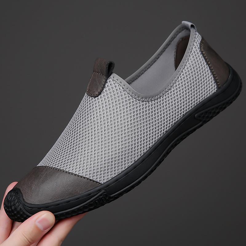Fashion 2025 Summer Breathable Mesh Shoes for Men Fashion New Designer Outdoor Solid Color Sports Light Casual Shoes Male