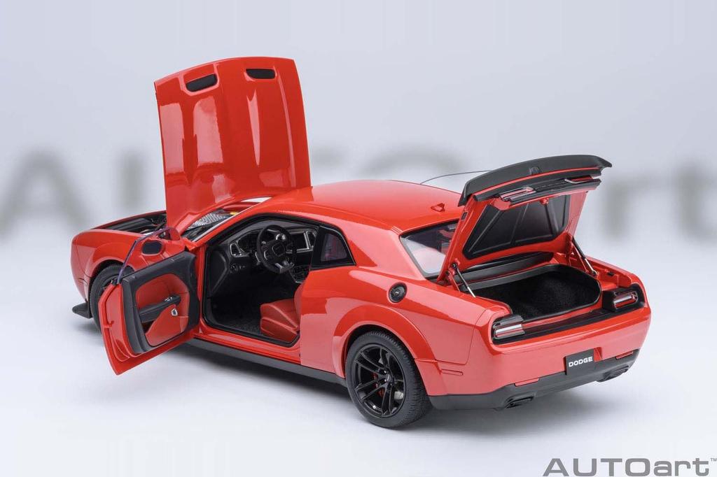AUTOart Dodge Challenger SRT Jailbreak 2022 Finished Model 71764 1/18 (Red [TORRED])