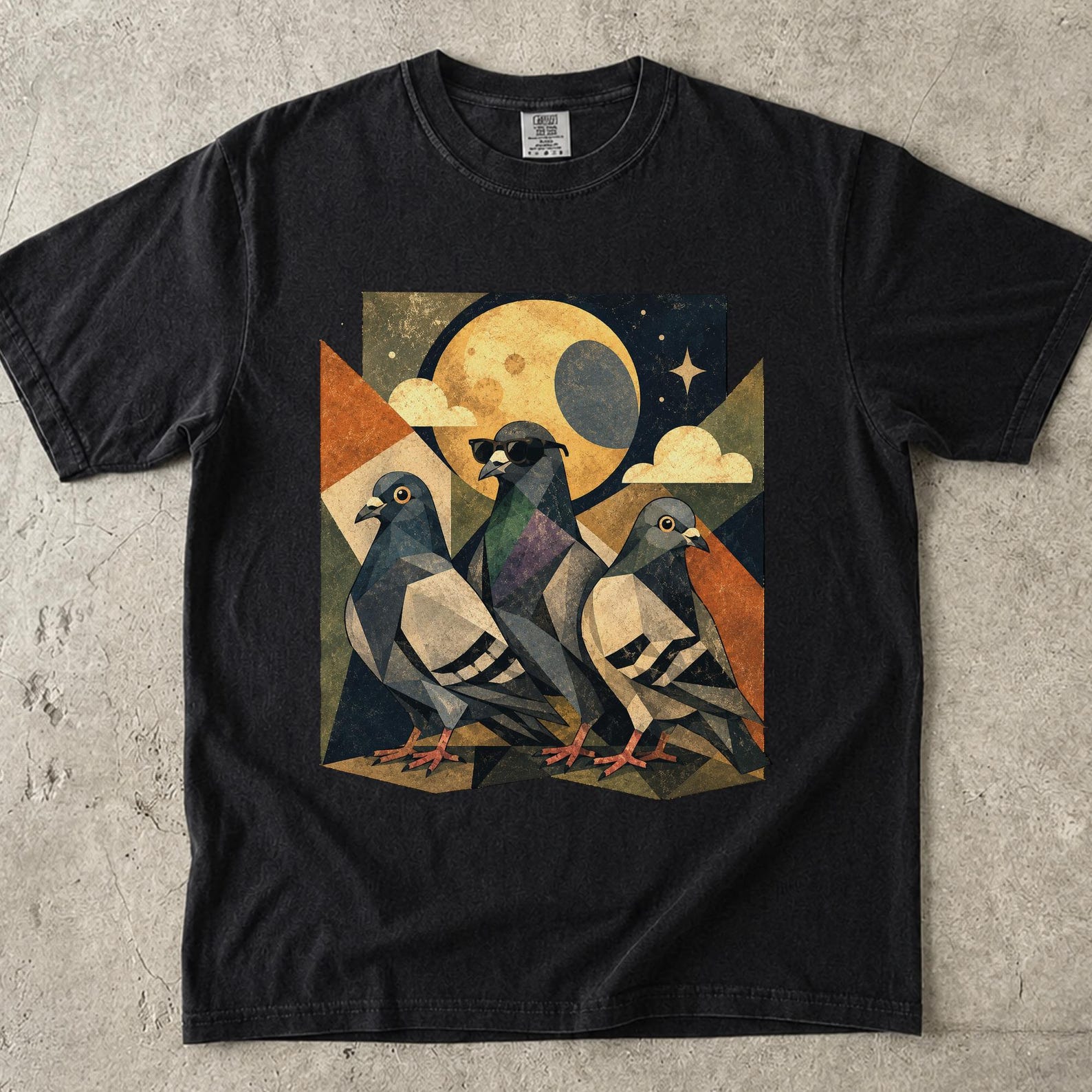 Three Pigeon Sunglasses Graphic T-shirts, Vintage Bird Retro Pigeon Tee, Geometric Cubism Animal Shirt L