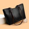 Simple Modern Tote Beige Color-Blocked Lychee Pattern Tote Bag Minimalist Design Comfortable for Daily Essentials