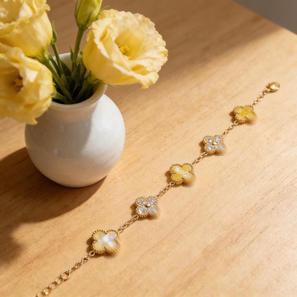 Stainless Steel Four-Leaf Clover Bracelet - Electroplated 18K, New Style Flower Language Series