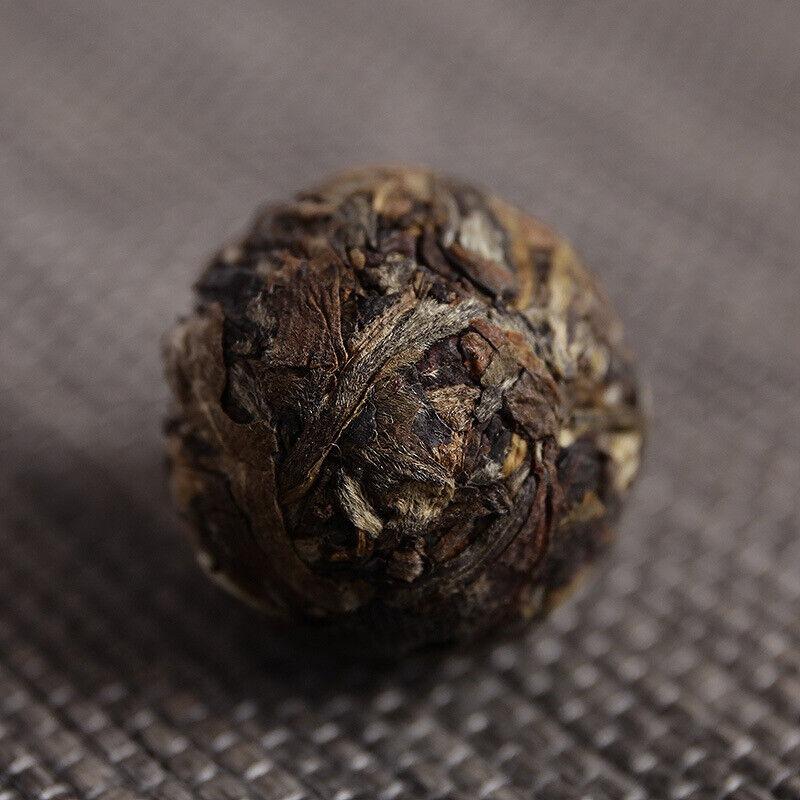Tè Yunnan Pu'er Fuding Processo del tè bianco Peonia bianca Vecchio tè bianco Perla del drago