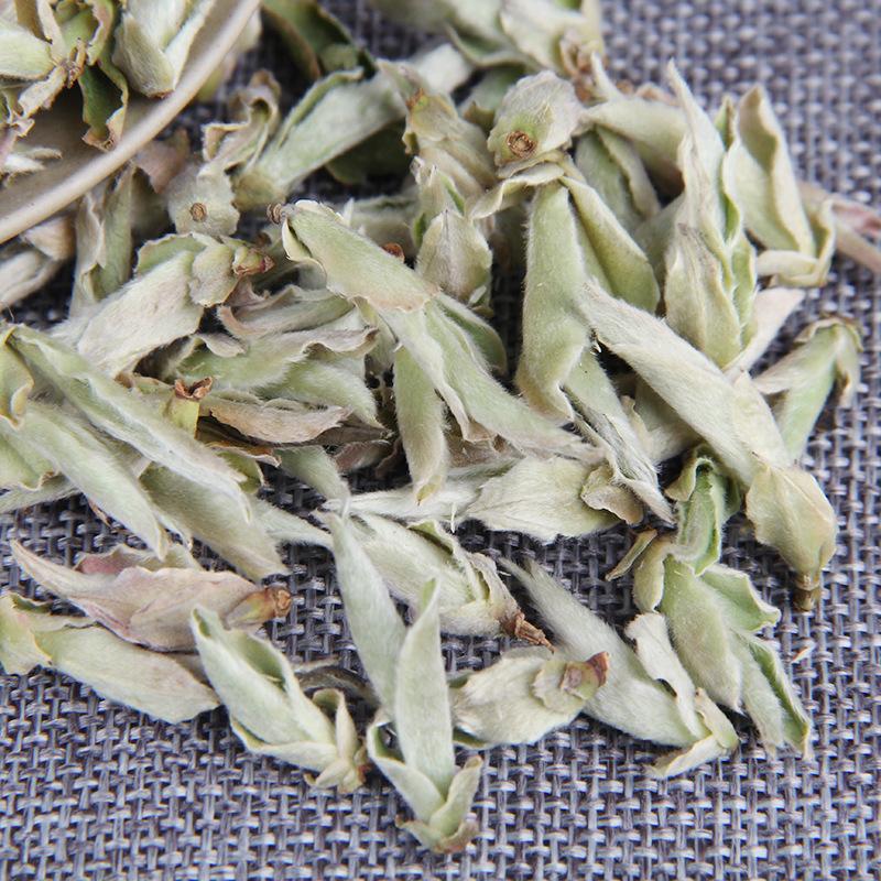 Yunnan ye raw tea tree tea 2024 white bud spring tea ye raw white spore Puer tea raw tea