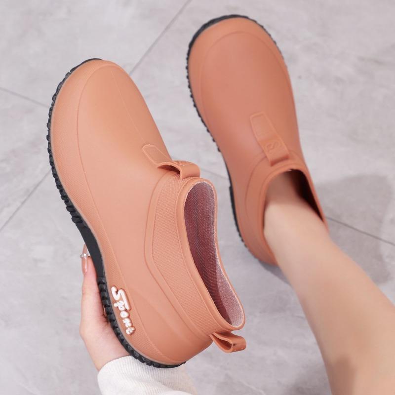 Kurze Wasserschuhe Damen neue Regenschuhe Mode rutschfest verschleißfest Regenstiefel Erwachsene Gummischuhe Tragen Wasserstiefel Küche wasserdicht