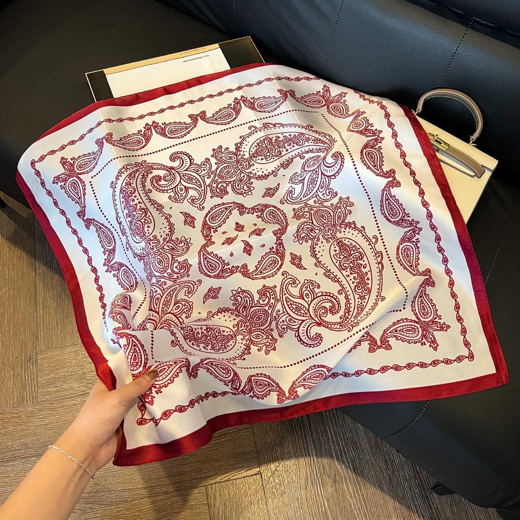 Fashionable Imitation Silk Scarf Set With Retro Waistcoat And Stylish Square Scarf Ideal For Neck Protection