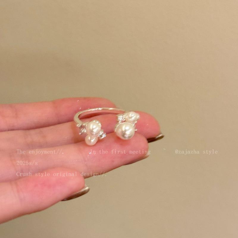 Open Ring Women's Niche Design Multi-layered Finger Ring with Index Finger Ring, Light Luxury and High-end Feel.
