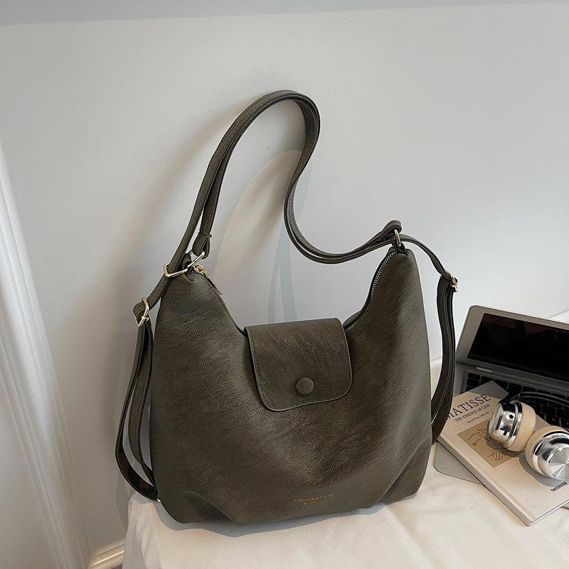 

Vintage tote bag women s winter large-capacity commuter shoulder bag fashion trend women s backpack