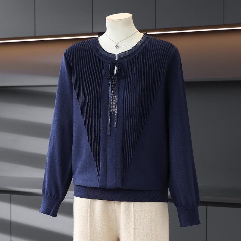 

Stylish Knit Top for Young Mothers - Spring & Autumn Fashion for Middle-Aged and Elderly Women, Perfect for Chinese New Year 3XL [Recommended: 62.5-70 kg]
