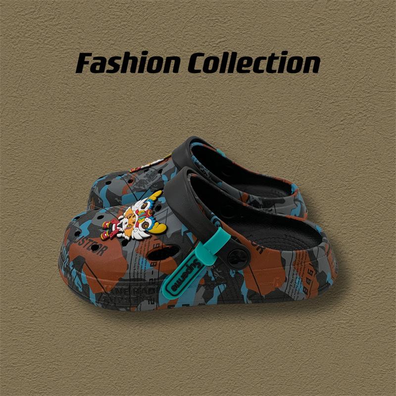 Cool slippers women's summer outer wear household thick-soled non-slip hole shoes ins couple beach slippers men