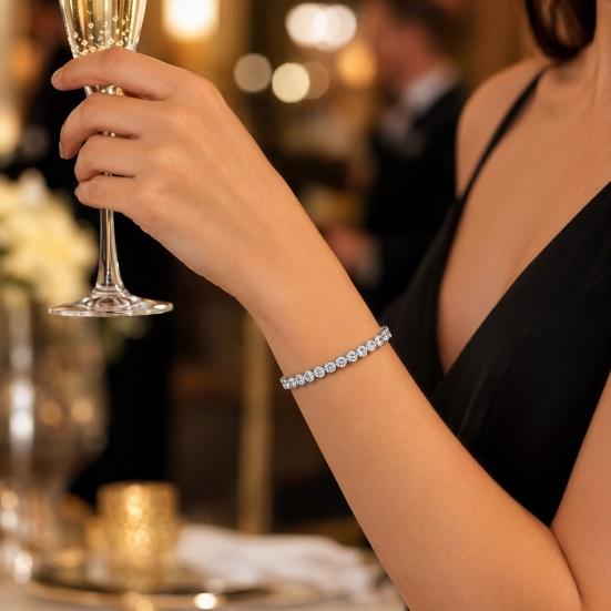 Yousheng Women Bracelet, Sparkling Cubic Zirconia Inlaid Bracelet with Claw-Setting Technology, Adjustable Chain Wristband for Jewelry