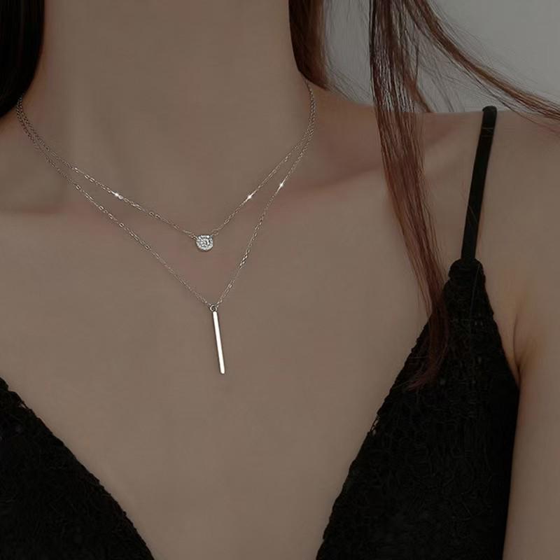 Star & Moon Multi-Layer Alloy Necklace - Hip-Hop Style Portrait Clavicle Chain