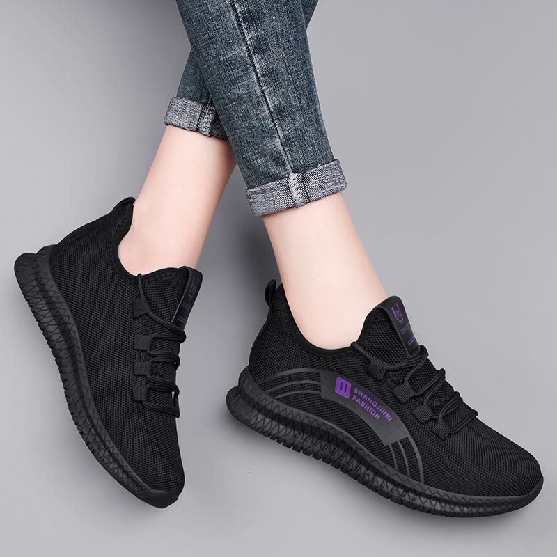 2025 autumn new versatile casual women's shoes running sports shoes soft sole all black work black mother shoes dance