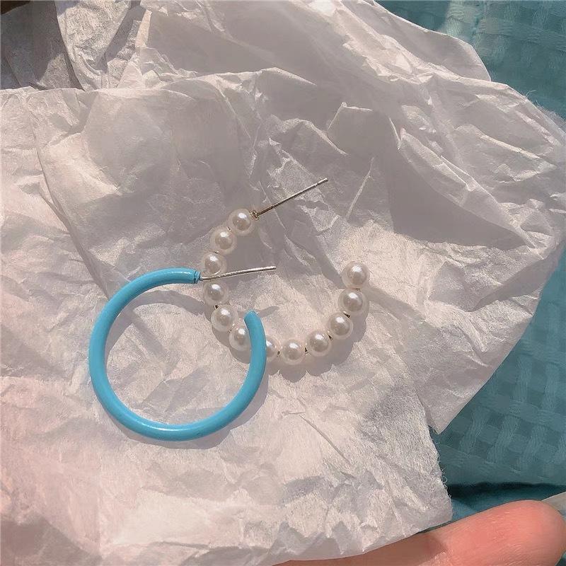 Spring/Summer Pearl Studs: High-End 925 Silver Cute Earrings for Women