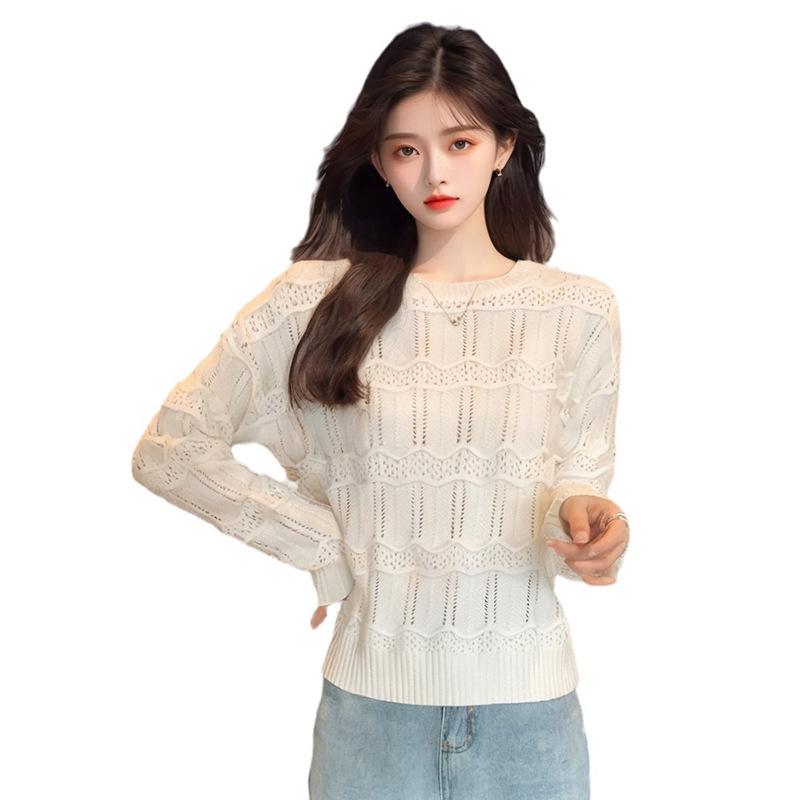 2025 Autumn Chic White Knit Sweater for Women - New Loose, Cozy Design