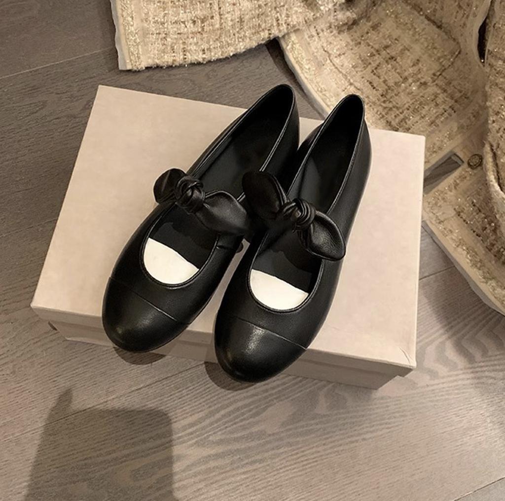 Grape mother spring new Mary Jane shoes women's 2025 French inner height increase flat sole shoes women's color matching shoes women