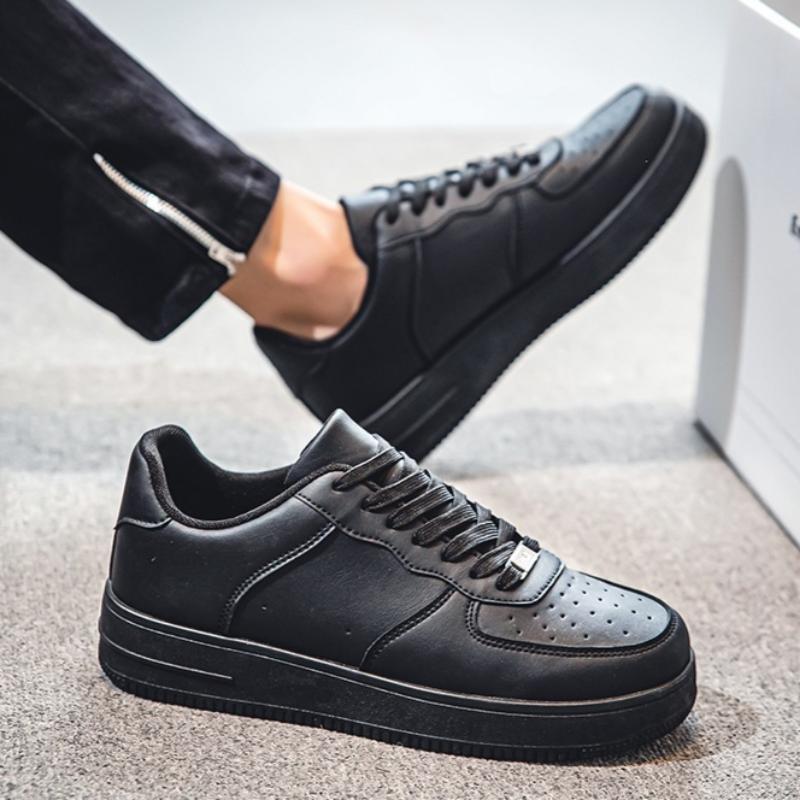 2Spring Men's Leather Shoes All-match Shoes Casual Sneakers Business Style Light Luxury Shoes