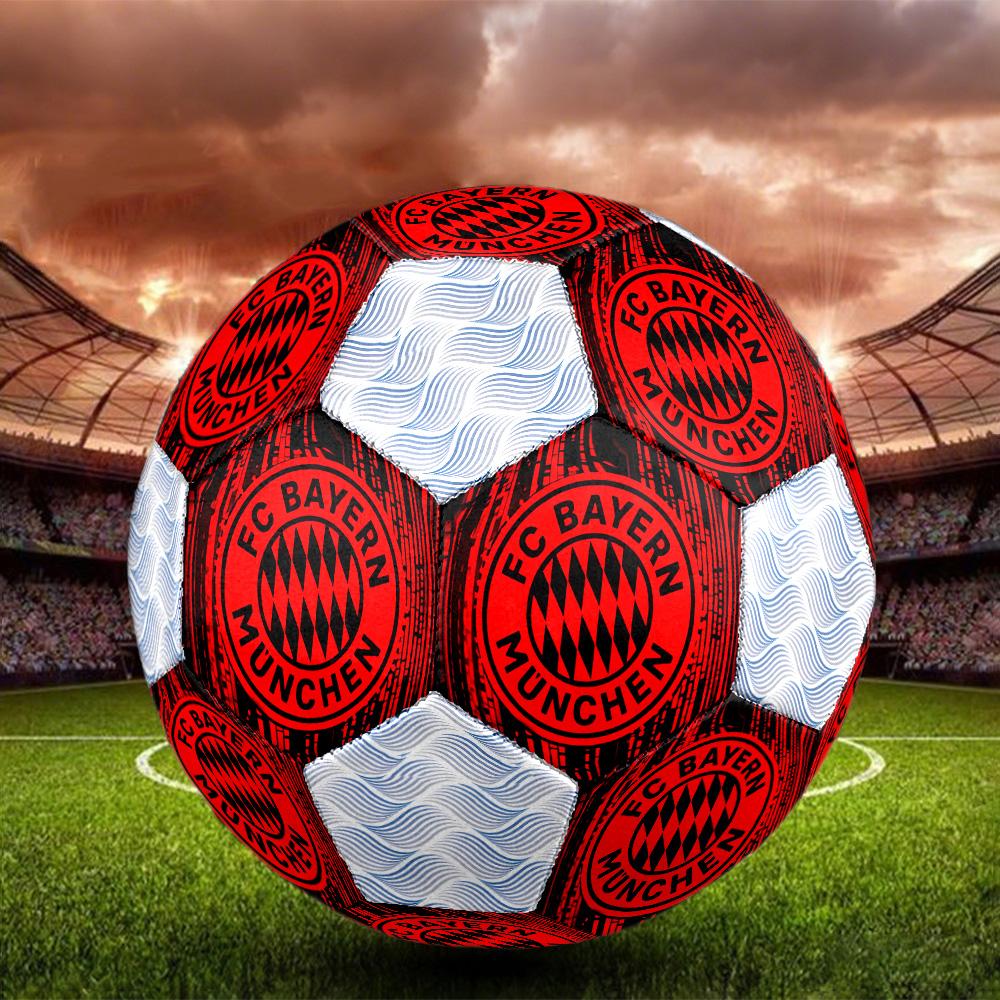 1 Stück FC Bayern München Fußballverein Fußball Fußball Größe 5 Hallenfußball Mode Bunt Hinterhofspiel - Großartig für Sportfans Geschenk