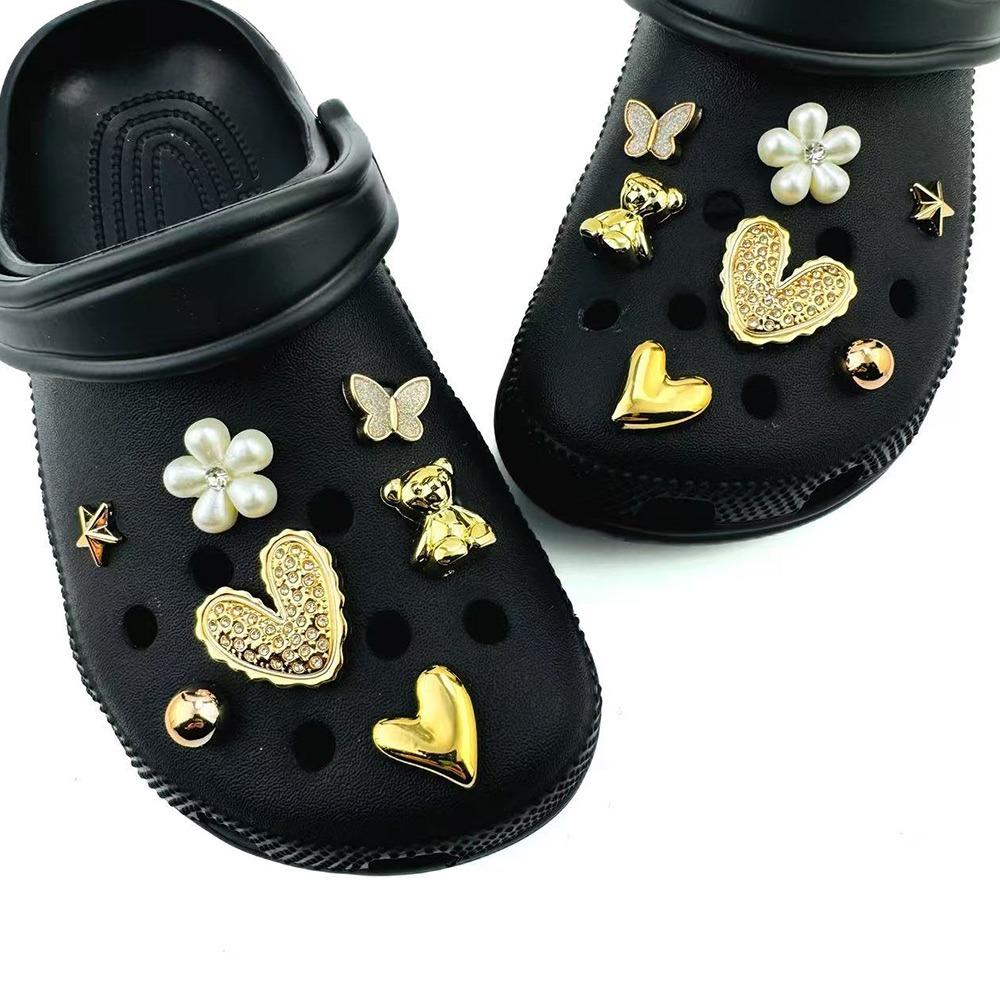 14PCS Summer Fashion Shoe Charms Set Accessories for Clogs Shoe Buckle Golden Bear Rivet Butterfly Flower DIY Shoes Decorations