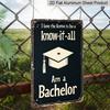 2D Flat, 1pc Vintage Bachelor's Degree Metal Wall Sign - Graduation Cap & Diploma Aluminium Academic Decor with Funny "Know-it-All Bachelor" Phrase