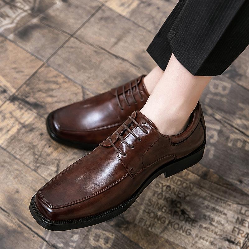 Nightclub hairstylist leather shoes men's fashion trend casual shoes British square head leather shoes suit wedding shoes