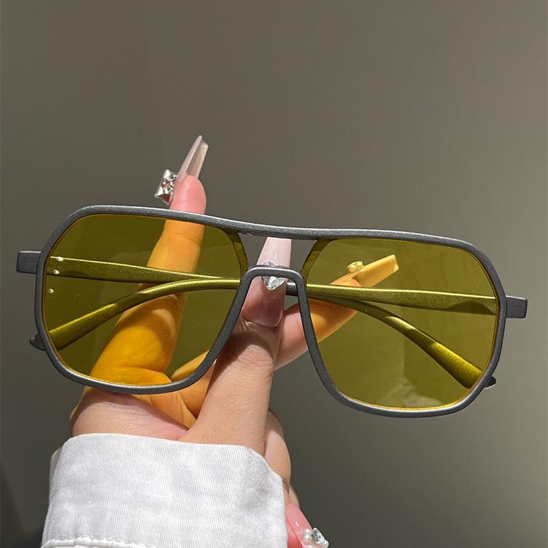 New Vintage Square Sunglasses Women Men Brand Rectangle Sun Glasses Female Oval Eyewear for Male Female Eyeglasses