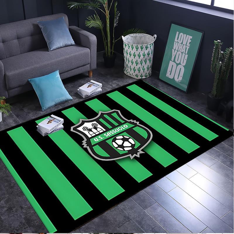 1 Stück Teppich Sassuolo Fußballwappen Design Teppich, Stuhlteppich, Läufer für Büro Schlafzimmer Wohnzimmer Schlafzimmer, Fußabtreter Dekoration Weihnachts-Fan-Geschenke
