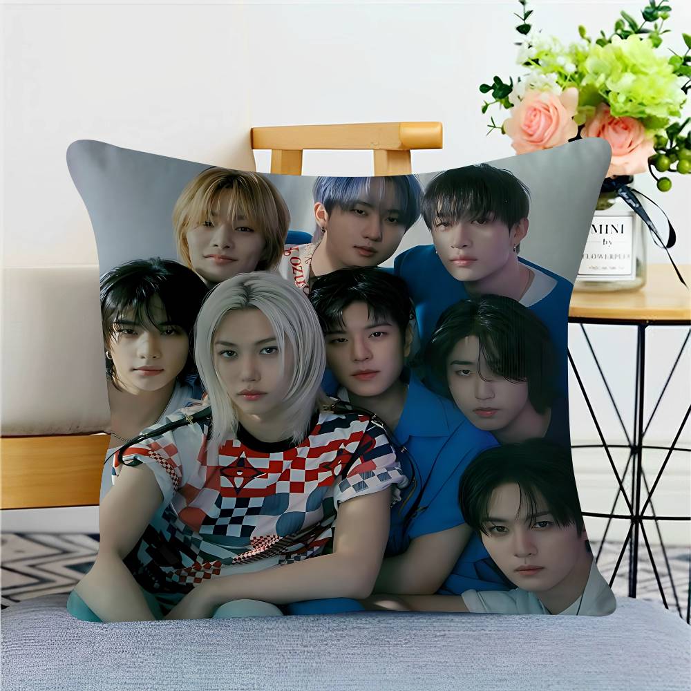 Kpop S-Stray K-Kids Kissenbezug Auto Dekokissenbezug Für Sofa Auto Weihnachtsgeschenk 40x40cm 45x45cm 20x20Inch
