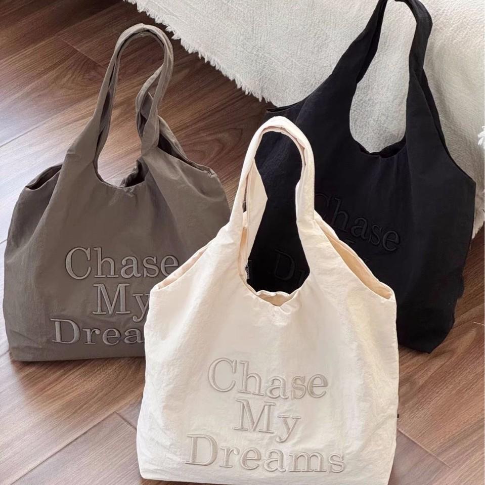 Bolsa Tote de Lona Bordada em Nylon Feminina 2025 - Bolsa de Ombro Único para Compras e Uso Diário