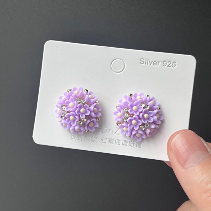 

Весенние нежные серьги-кластеры в виде цветка, женские, легкие, роскошные, темпераментные, свежие и сладкие, модные, универсальные, цветочные украшения для ушей