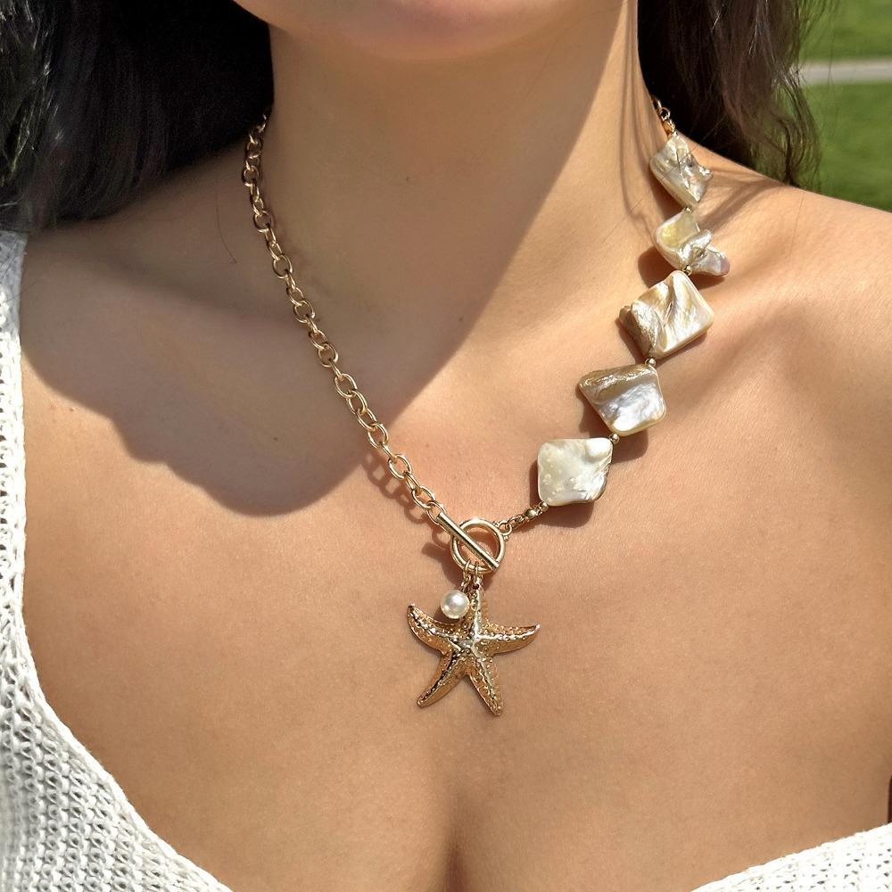

Retro Temperament Pendant Chain Necklace Irregular Shell Collarbone Chain Women Jewelry 05