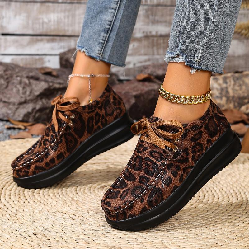 Fashion Sexy Leopard Lace Up Loafer Women 2025 Autumn Round Toe Chunky Platform Wedge Heel Casual Shoes Comfort Thick Bottom Sneakers