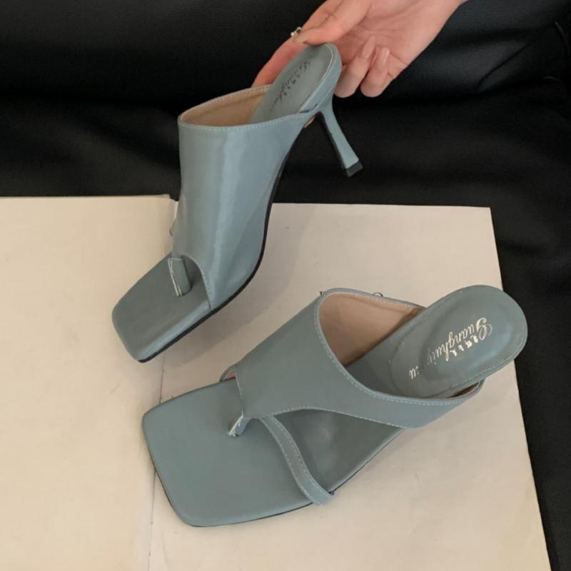 

Fashion Rubber Flip Flops Beach Shoes Med Woman s Slippers Luxury Slides Hawaiian Sabot Silver 2025 Designer Shoes Slippers Casual 35 светло-синий