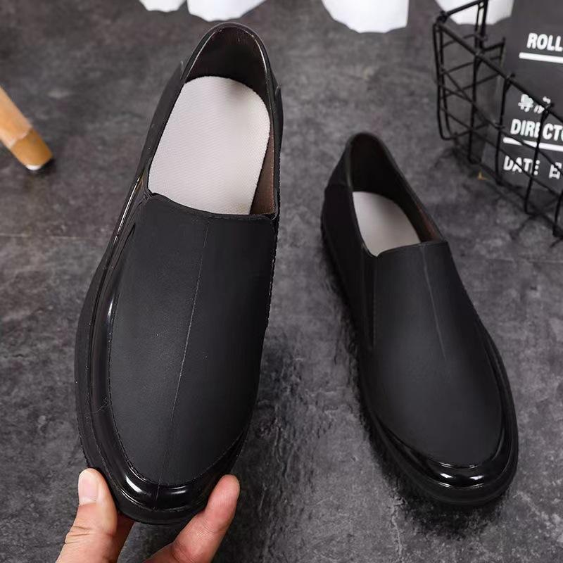 Fashionable Men's Spring And Autumn Rain Shoes, Casual, Lightweight, Waterproof And Non Slip, Kitchen Car Wash Work Rubber Shoes