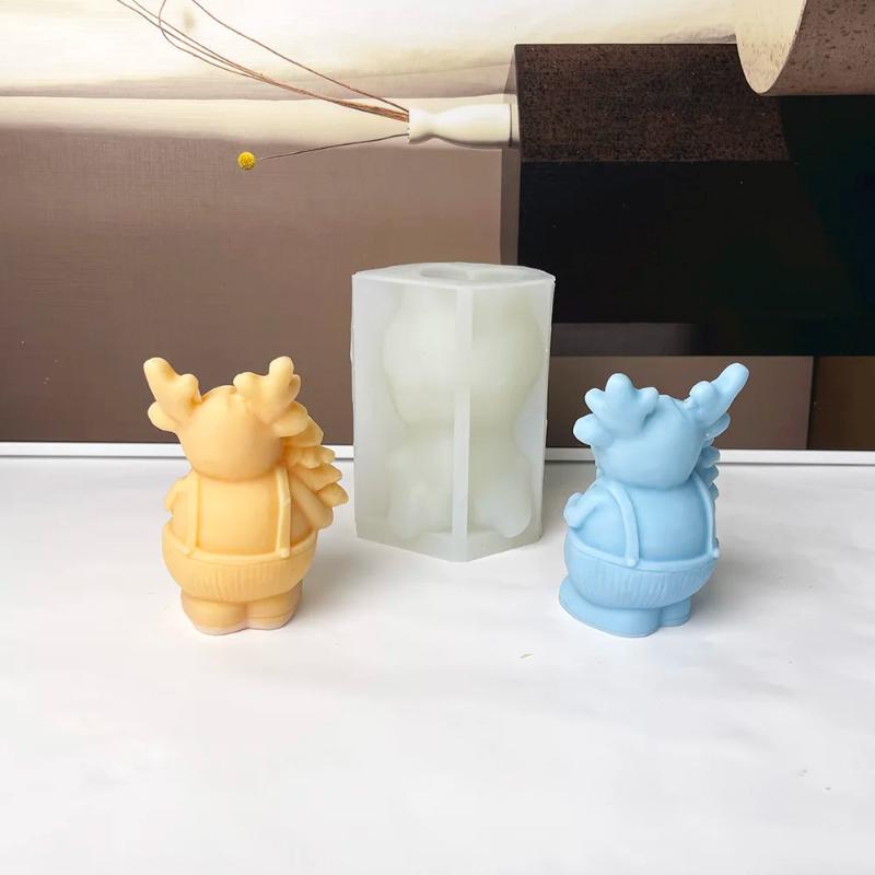 Small Reindeer with Christmas Tree Silicone Mold, DIY 3D Candle Molds
