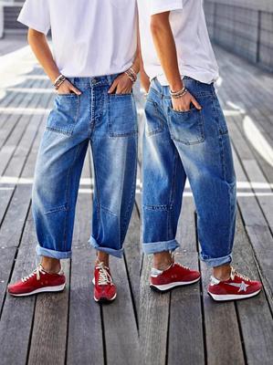 Plus Size Elastic Denim Jeans with Cuffed Stitching and Patch Pockets - Mid Waist Barrel Leg Cropped Jeans for Women