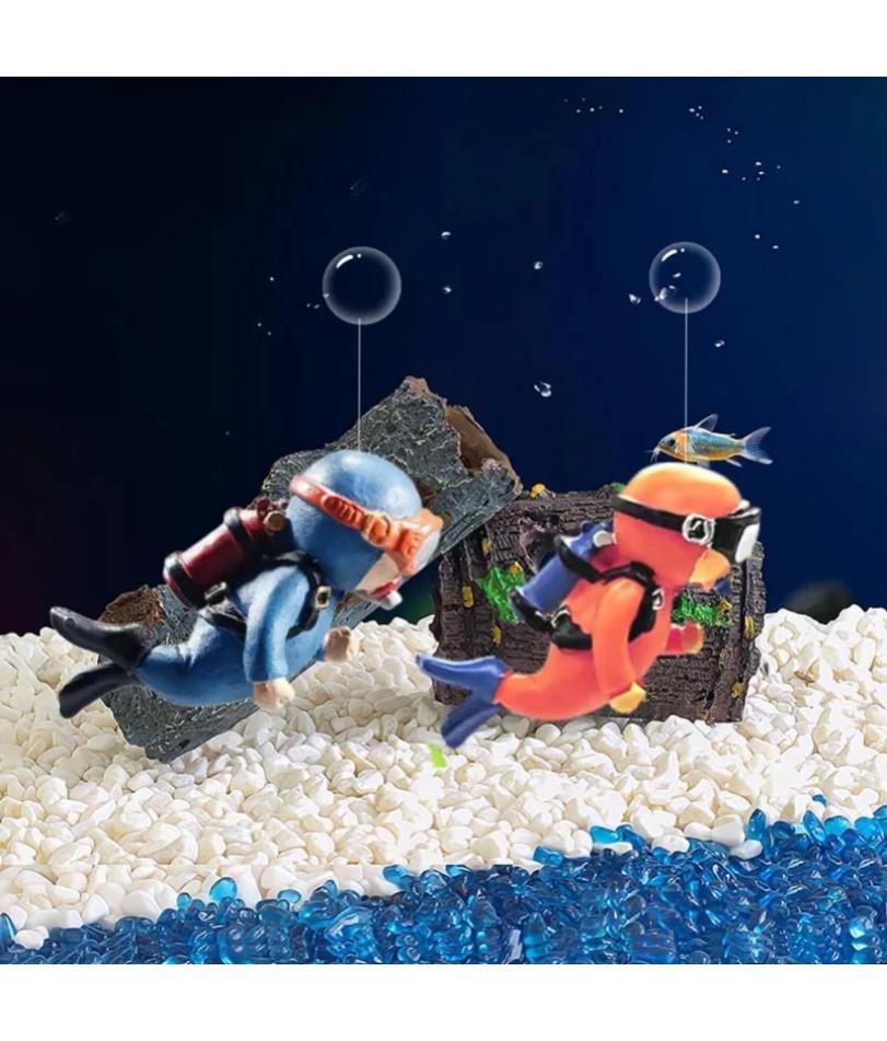 Fish Tank Decoration Resin Landscaping Small Ornaments Mini Diver Glow Aquarium Decor Floating Ball Aquarium Accessories