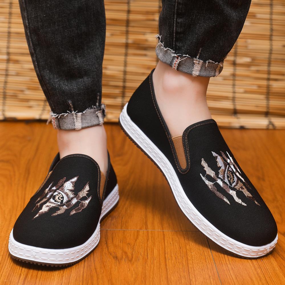 

Тканинні туфлі чоловічі повсякденні одинарні туфлі чоловічі кеди дихаючі туфлі на м якій підошві робоче взуття спецодяг чоловіче 45