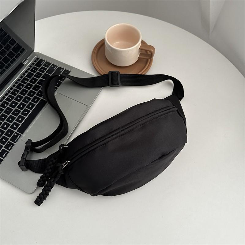 Casual Messenger Breast Bag 2025 Hot Sale New Versatile Solid Color Bag Women's Trend Sports Capacity Commuter Cycling Bag