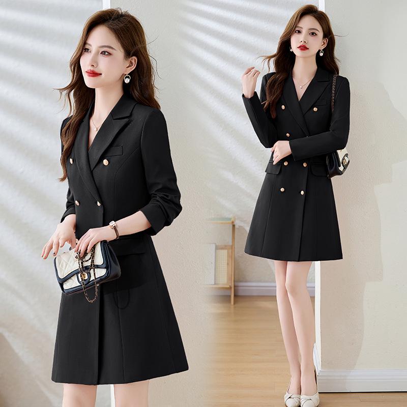 

Женское осенне-зимнее платье миди приталенного кроя в стиле богини с воротником-стойкой (BL9925) XXL (125-140 jin) чёрный