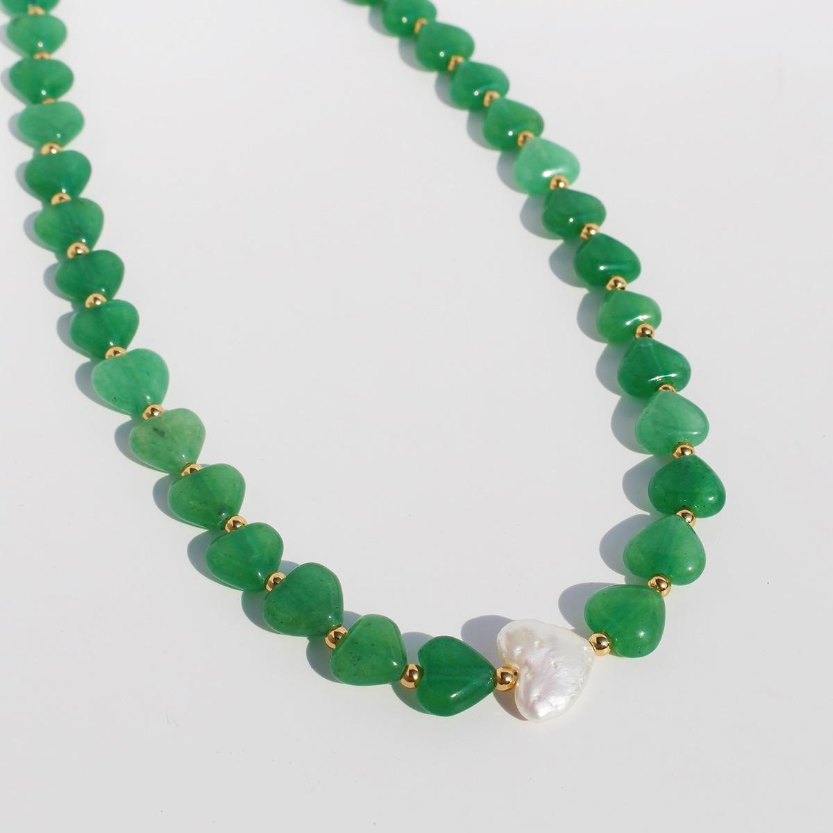 

Легкий роскошный дизайн ниши, цветное натуральное каменное ожерелье с бисером Love, женская цепочка на ключицу с персиковым сердцем и барочным жемчугом 674 зелёный