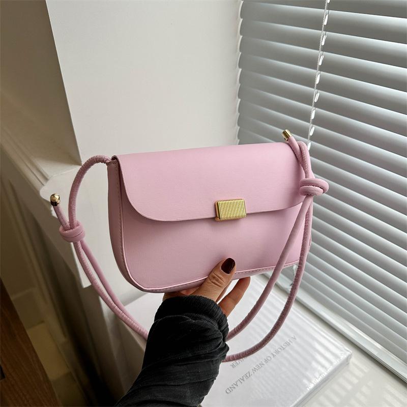 New Fashionable and Fashionable Locks Fresh Solid Color Trendy Texture One-shoulder Armpit Small Square Women's Bag