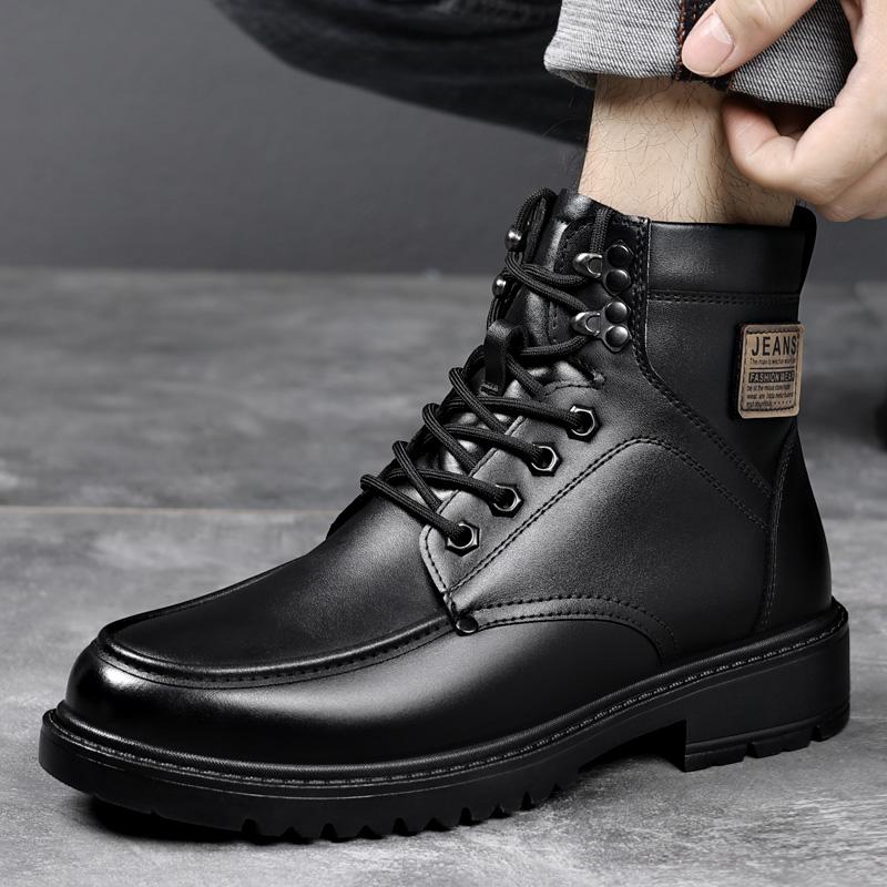 Men's short boots Winter Classic Quality Warm Style Office or business work Black thick soled high top leather shoes
