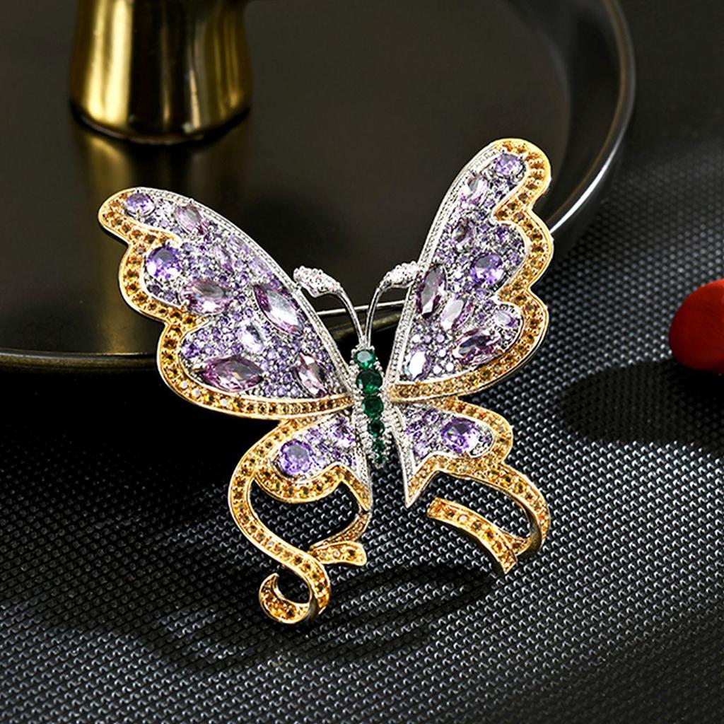 Light Luxury High-end Dancing Three-dimensional Two-color Butterfly Brooch High-end Design Insect Shape Corsage Pin